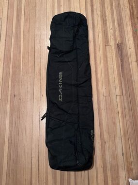 Dakine Black Snowboard Bag